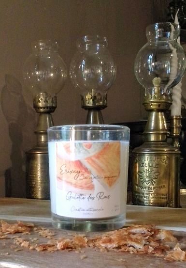 Bougie 80 grs parfum " Galette des rois "