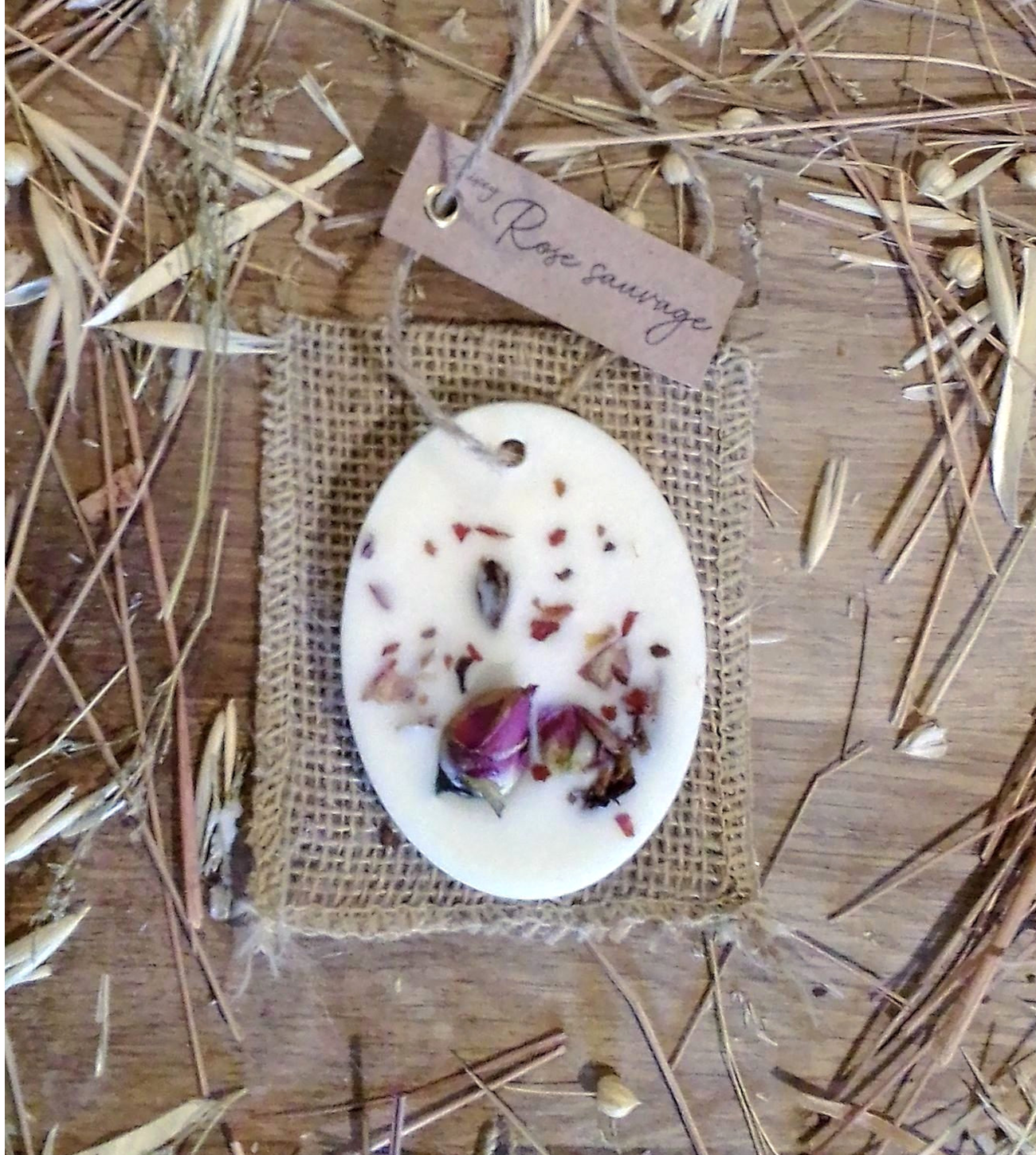 Suspension  parfumée  /   Rose sauvage