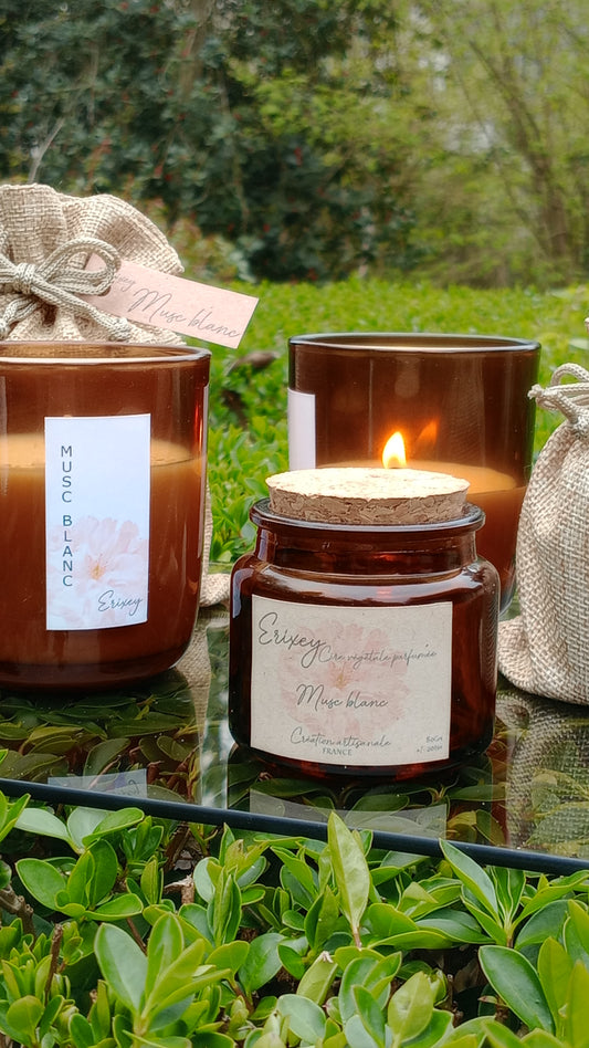 Bougie pot ambré 80 grs Fleur de Lys